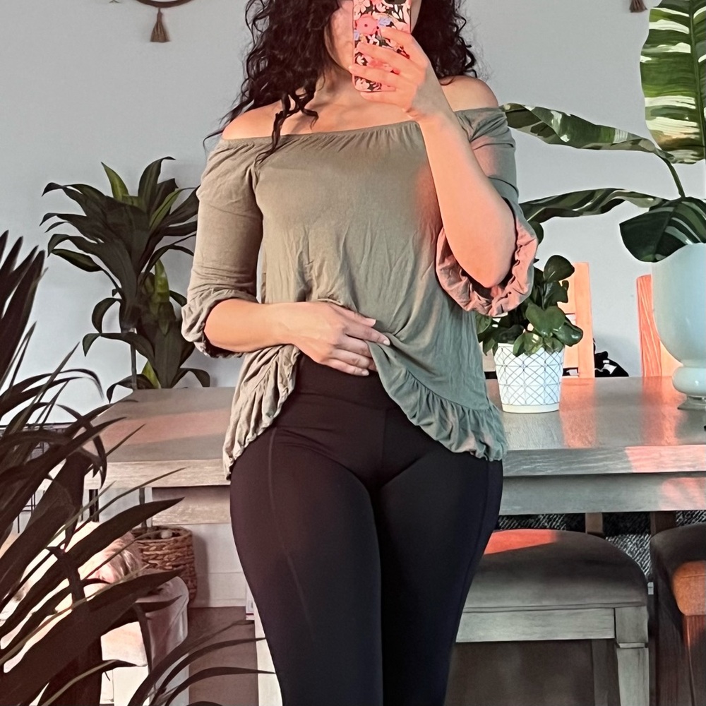 CLOUD CHASER | Half Sleeve Blouse Top